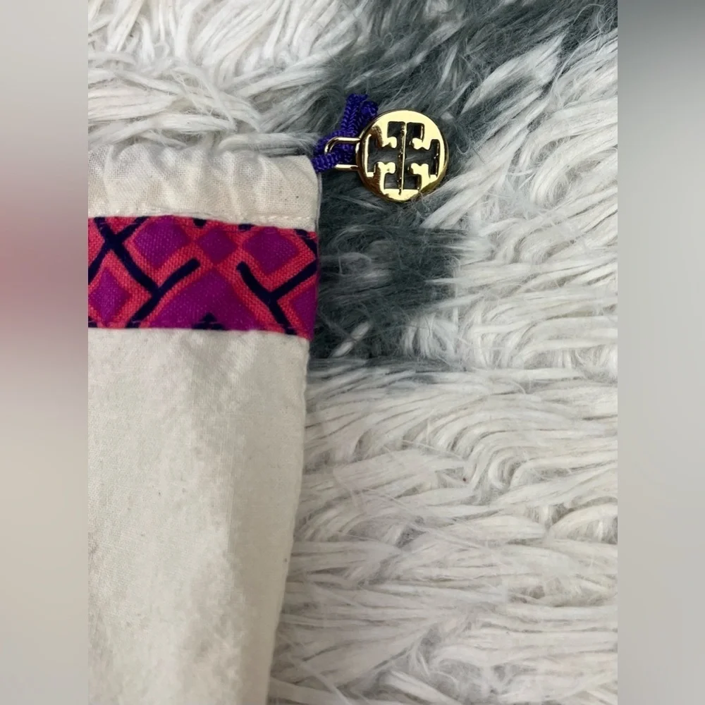 Tory Burch great measurements